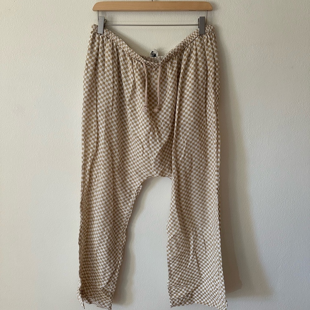 THE GREAT. Checkered Track Pants in Beige and White